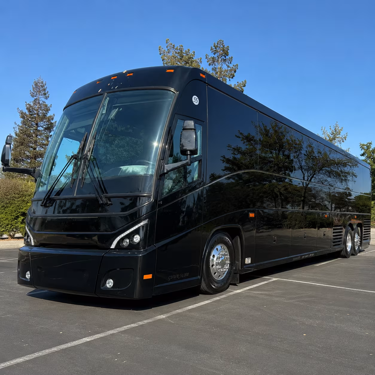 recurring commuter shuttle routes built around your overland park office schedule